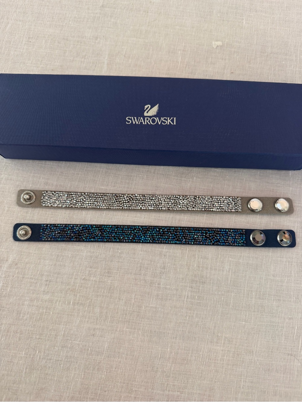 Swarovski Crystal Rock Bracelet Set Blue & Silver with Box